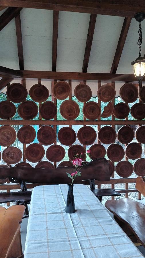 Ardilla Hotel Lhota  ภายนอก รูปภาพ
